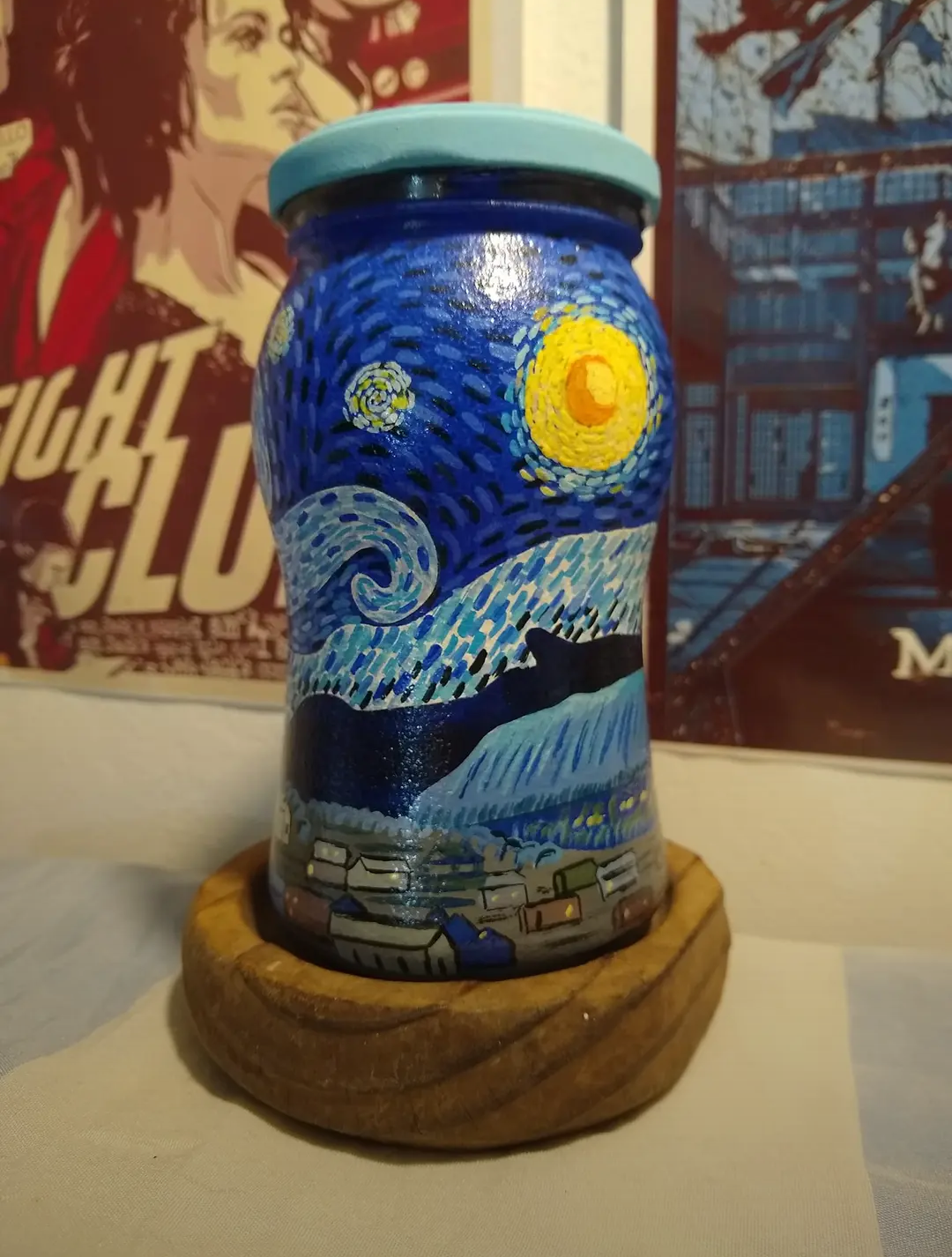 frasco pintado a mano con Van Gogh